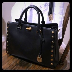 Authentic Michael Kors Tote